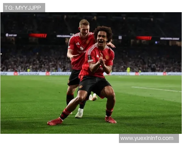 足球球星精彩瞬间集锦 领略全球顶级球员的魅力与风采